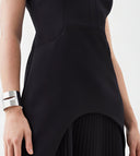 Hemline